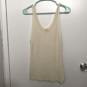 Sleeveless sweater tank